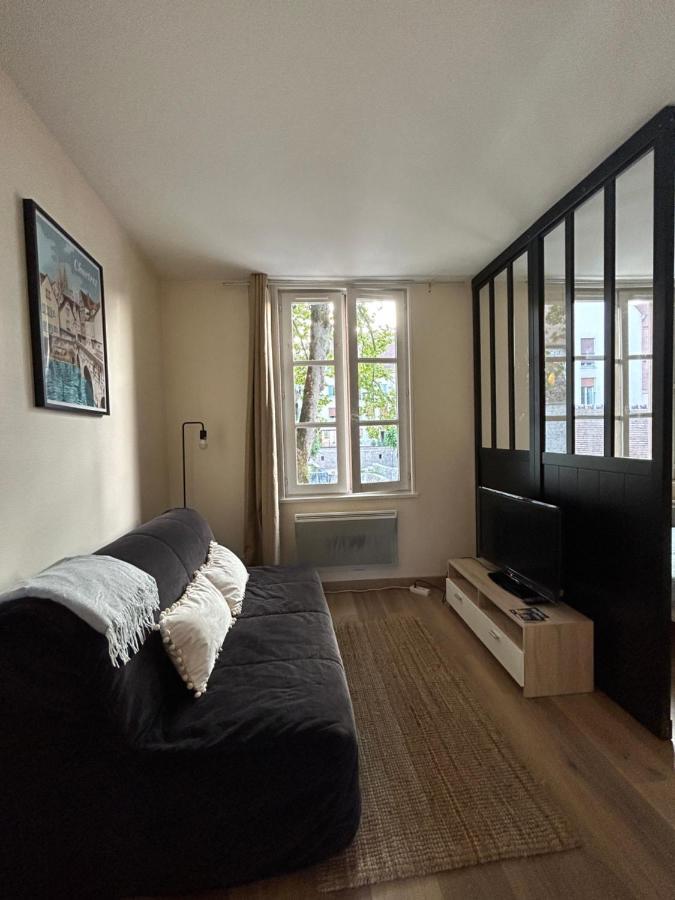 Appartement Bords De L'Eure Charmant Studio Chartres Dış mekan fotoğraf